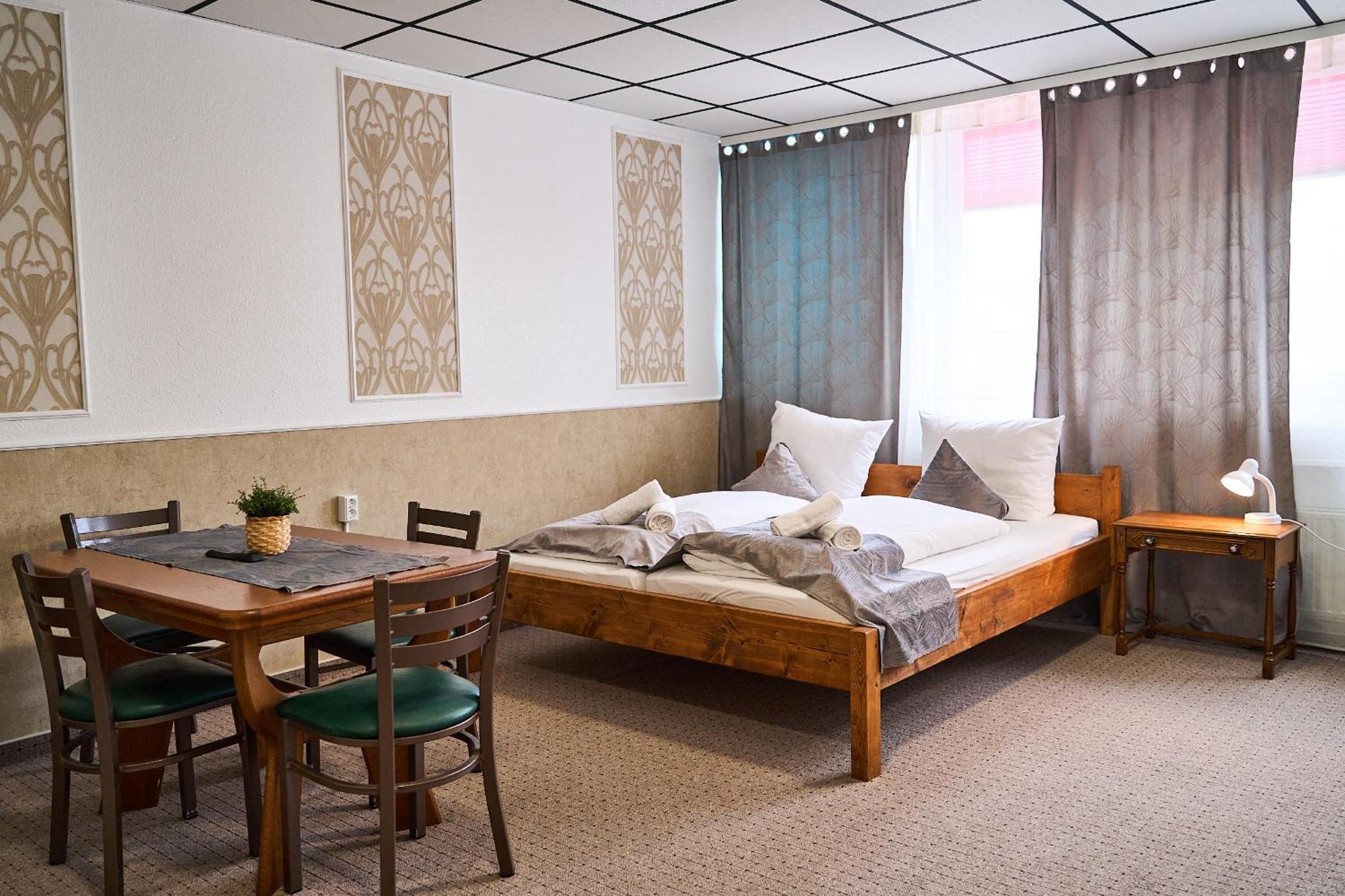 Hotel Maximo Pinneberg Zewnętrze zdjęcie