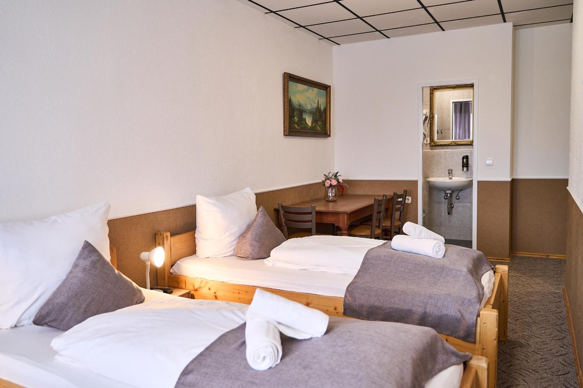 Hotel Maximo Pinneberg Zewnętrze zdjęcie
