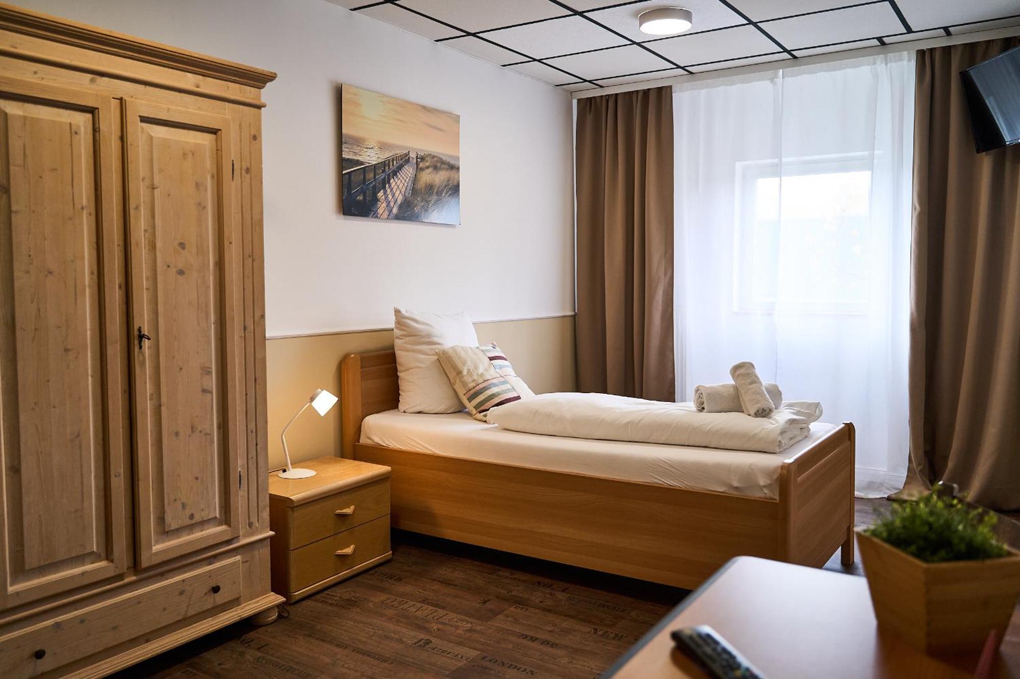 Hotel Maximo Pinneberg Zewnętrze zdjęcie